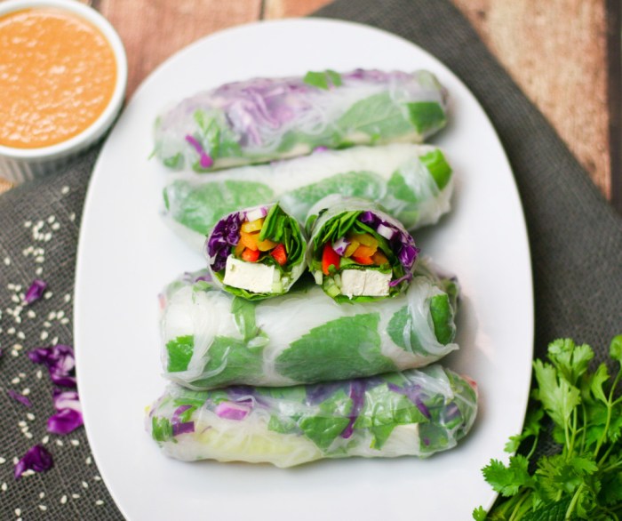 Tofu-Summer-Rolls-with-Peanut-Dipping-Sauce-7-1024x858